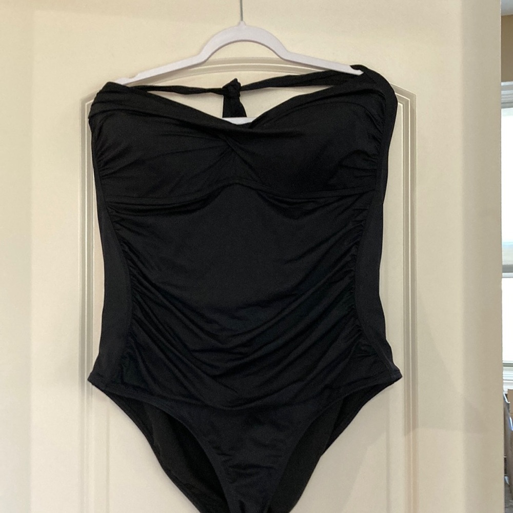 Liz Claiborne Black Strapless Swimsuit